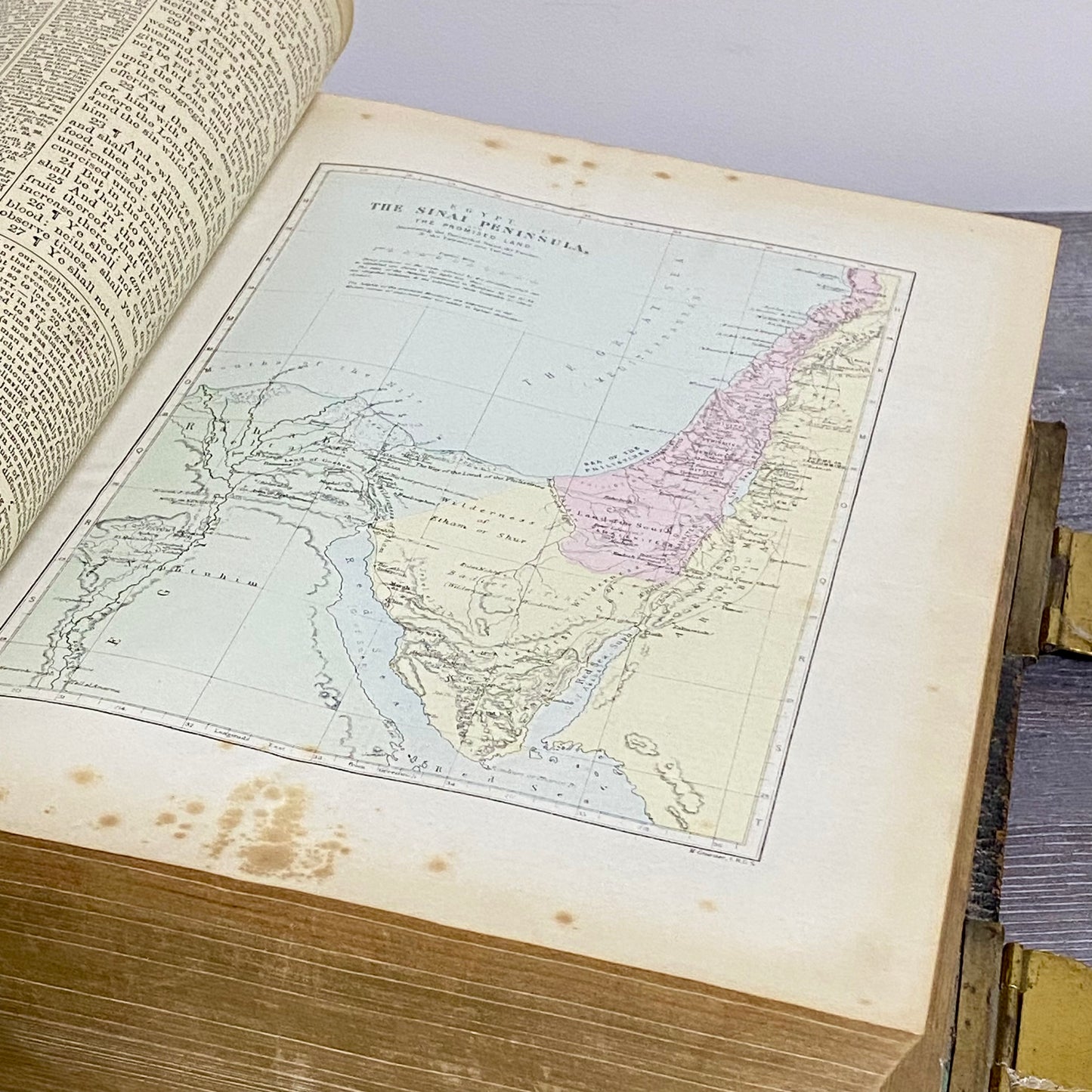 Antique Giant The Holy Bible Edited By Rev. John Eadie Illustrated Circa 1880s