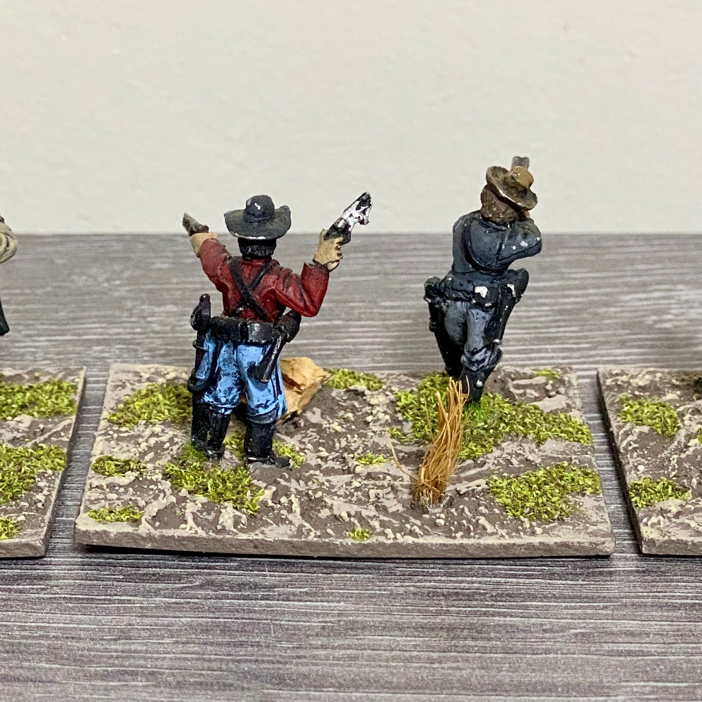 28mm ACW American Wild West Painted Metal Dixon Miniatures Wargames 4 Fig Scenes