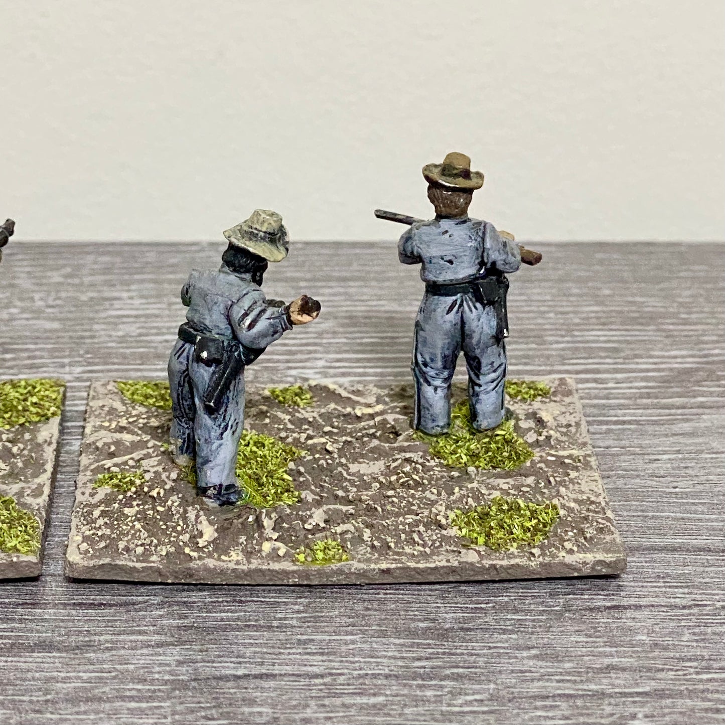 28mm ACW American Wild West Painted Metal Dixon Miniatures Wargames 4 Fig Scenes