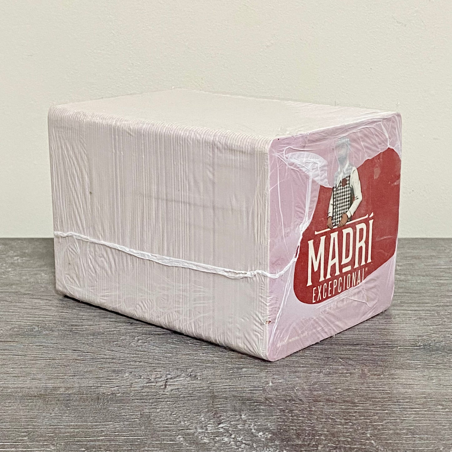 Vintage Madri Excepcional Premium Lager Beer Mats Bar Pub Approx 100 Pack Sealed