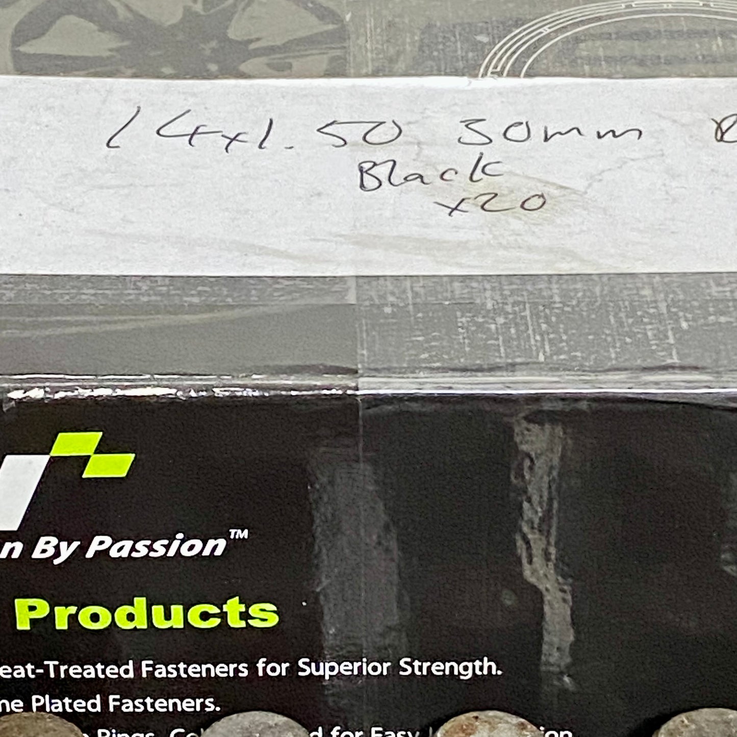 M14 X 1.5mm Fine Pitch 25mm Long Thread 16x & 4 Locking Wheel Bolts & Key Set