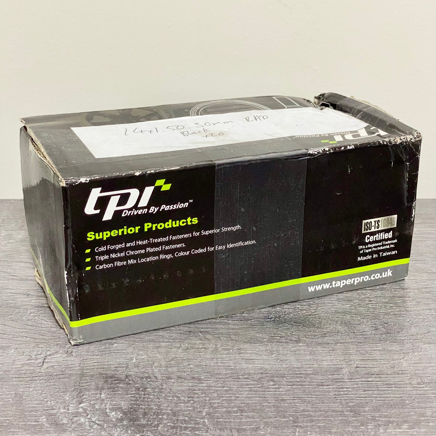 M14 X 1.5mm Fine Pitch 25mm Long Thread 16x & 4 Locking Wheel Bolts & Key Set