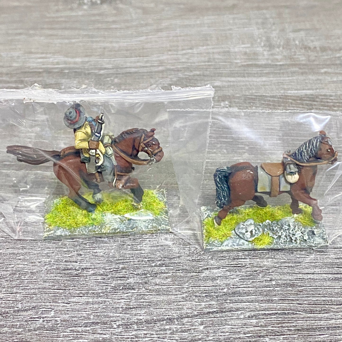 2x 28mm Colonial British Cavalry Mounted Painted Metal Miniatures Zulu War #1