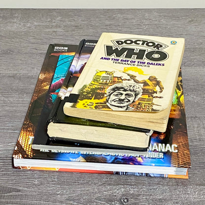 Doctor Who Time Travellers Wishing Well And The Day Of The Daleks 4x Book Bundle