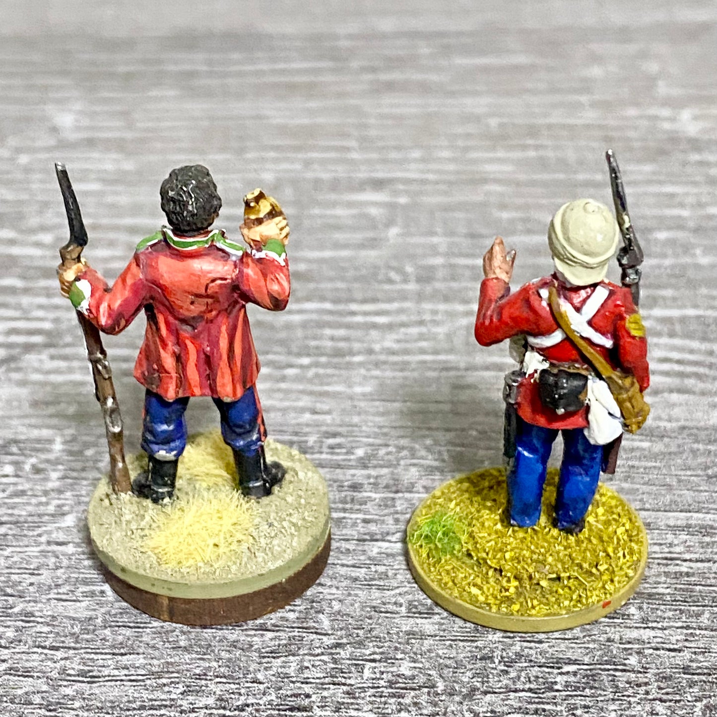 2x 28mm 24th Regiment Figures Painted Metal Perry Miniatures Zulu Wargames #4