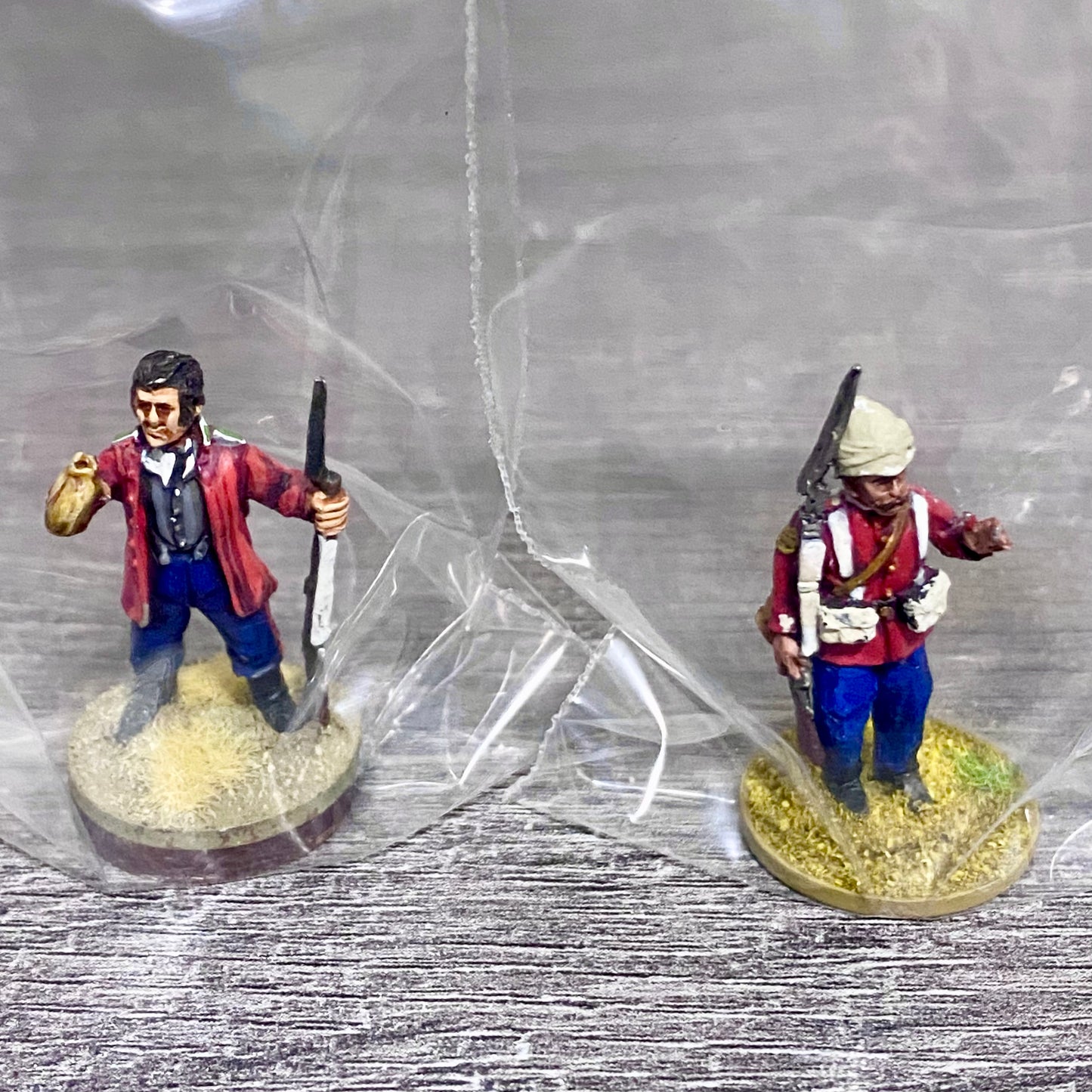 2x 28mm 24th Regiment Figures Painted Metal Perry Miniatures Zulu Wargames #4