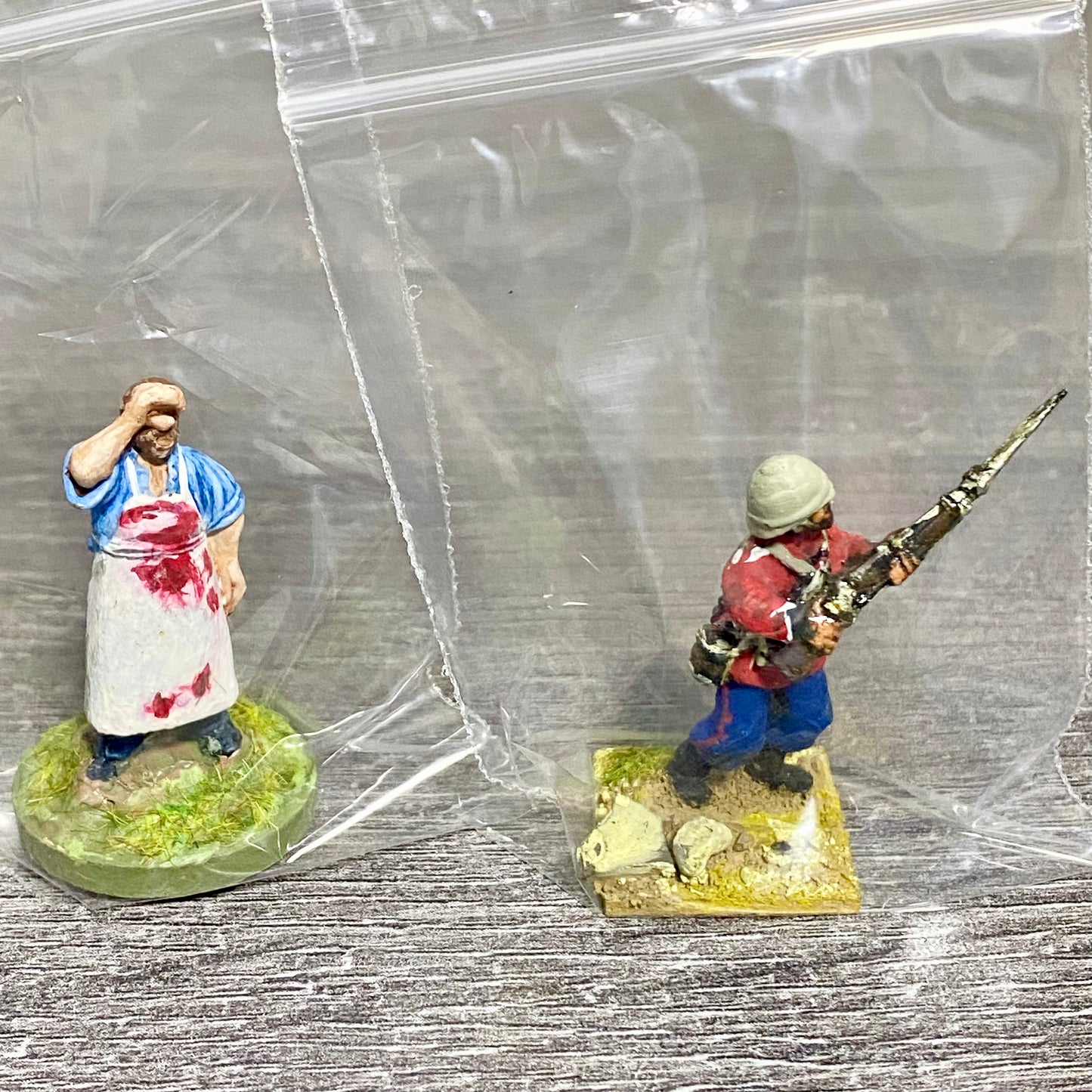 2x 28mm 24th Regiment Figures Painted Metal Perry Miniatures Zulu Wargames #7