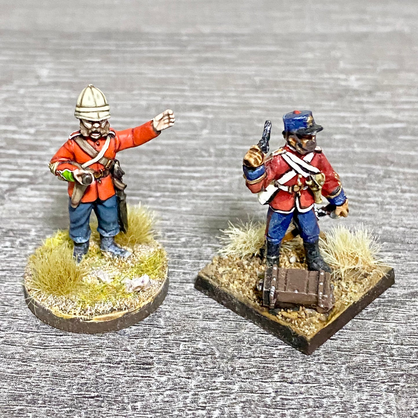2x 28mm 24th Regiment Figures Painted Metal Perry Miniatures Zulu Wargames #11