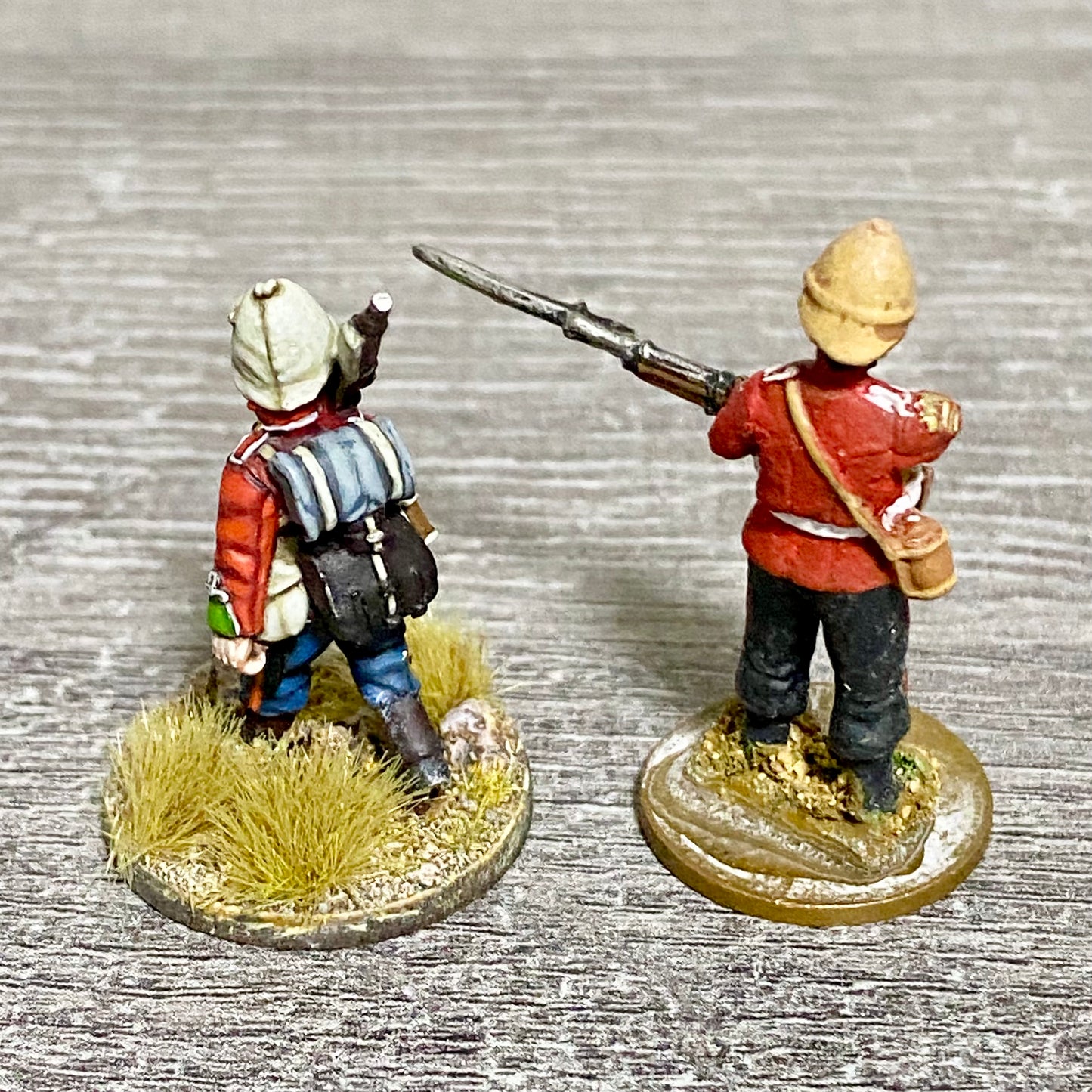 2x 28mm 24th Regiment Figures Painted Metal Perry Miniatures Zulu Wargames #14