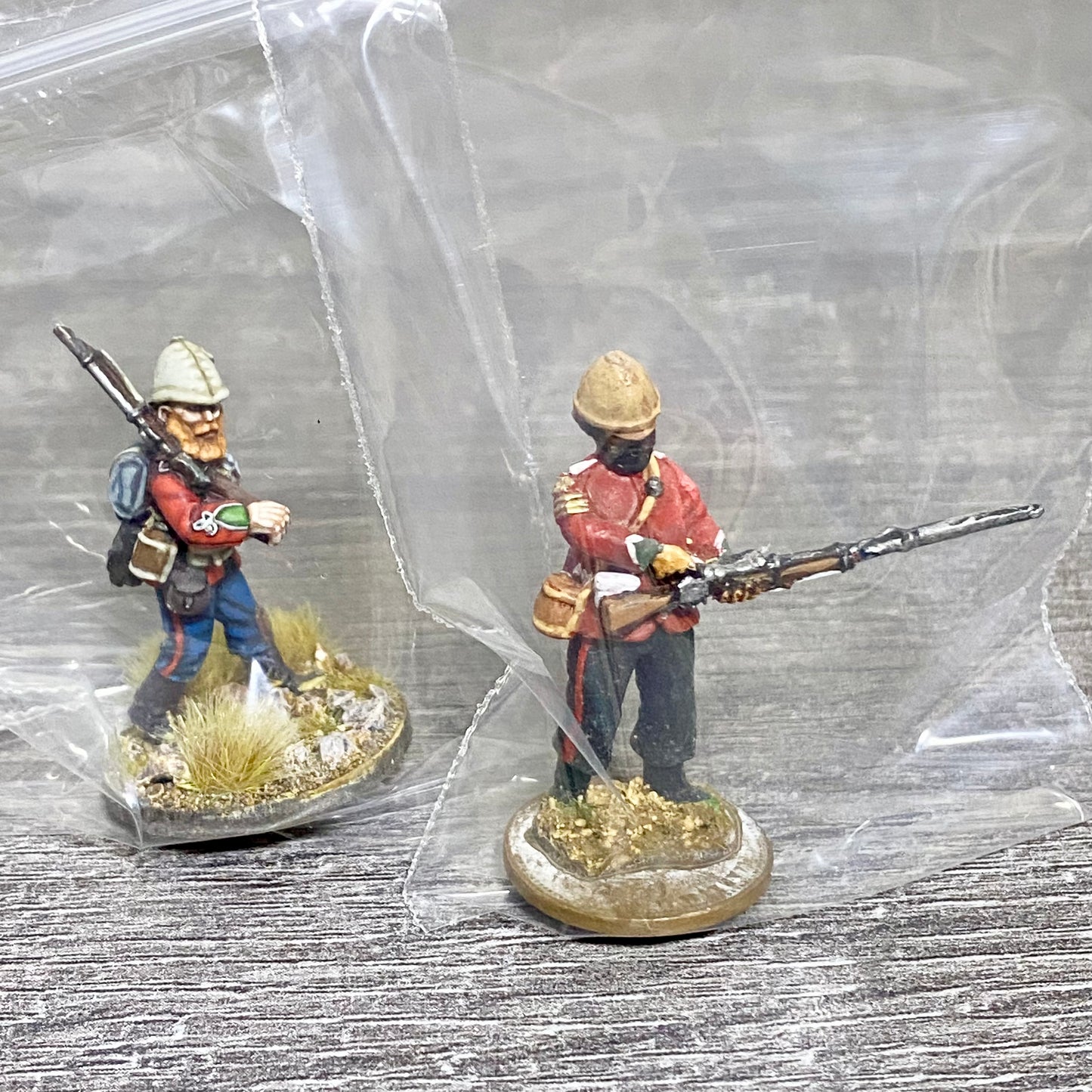 2x 28mm 24th Regiment Figures Painted Metal Perry Miniatures Zulu Wargames #14