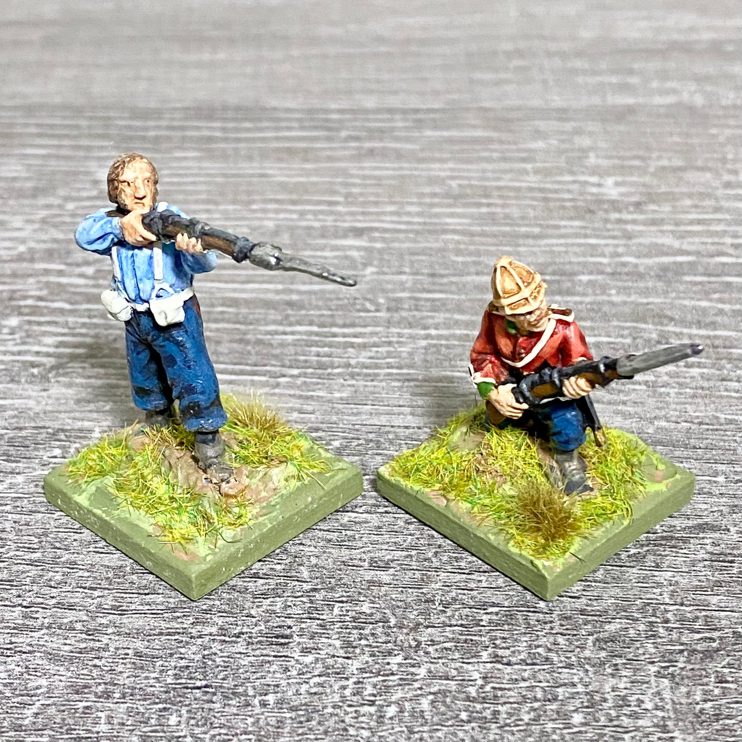 2x 28mm 24th Regiment Figures Painted Metal Perry Miniatures Zulu Wargames #17