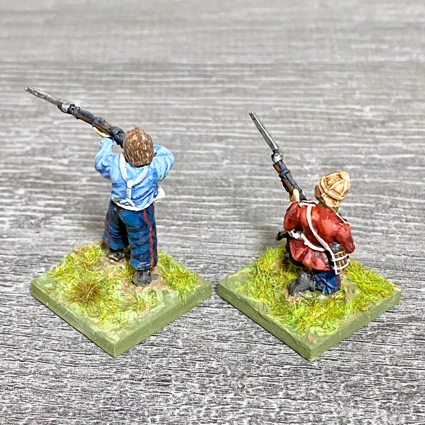 2x 28mm 24th Regiment Figures Painted Metal Perry Miniatures Zulu Wargames #17
