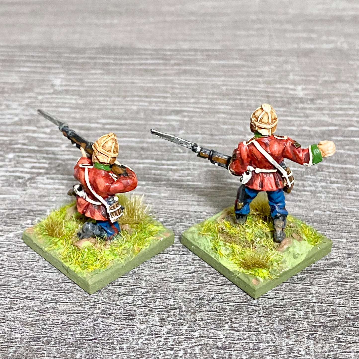2x 28mm 24th Regiment Figures Painted Metal Perry Miniatures Zulu Wargames #19