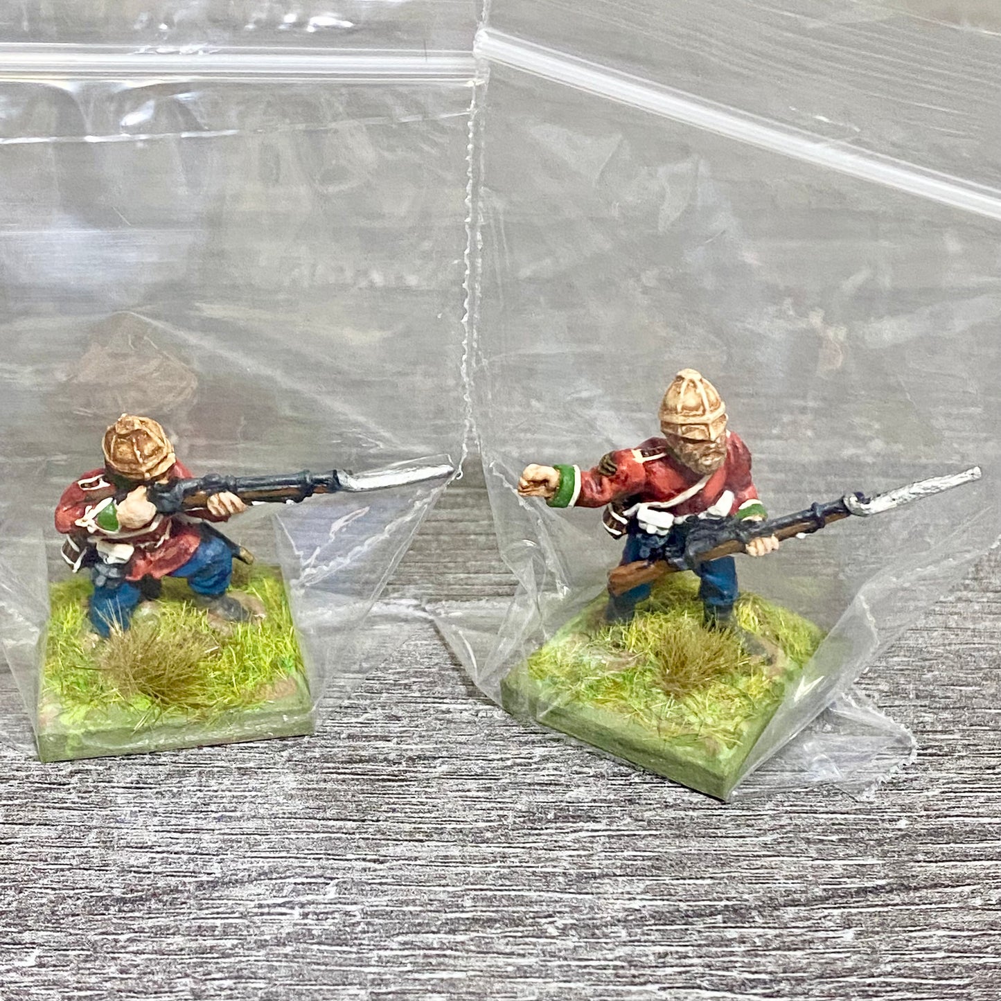 2x 28mm 24th Regiment Figures Painted Metal Perry Miniatures Zulu Wargames #19