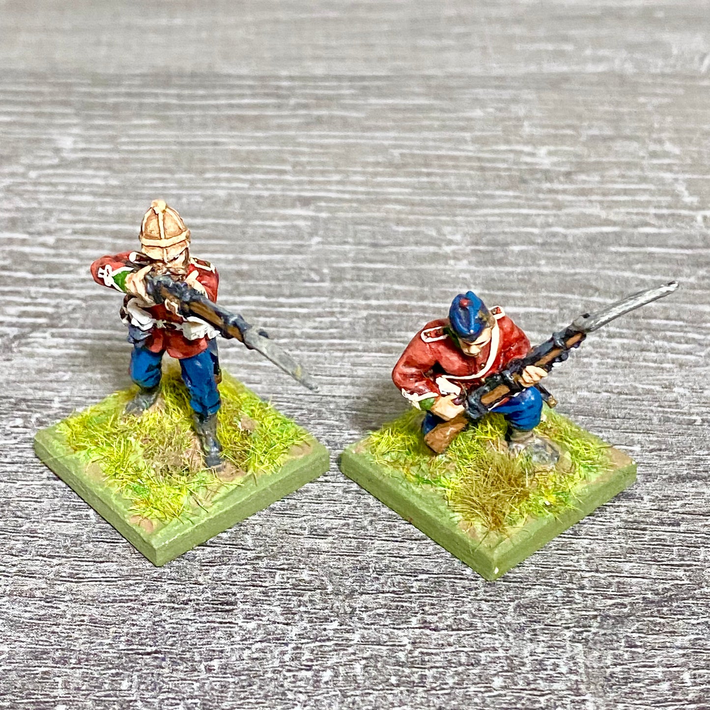 2x 28mm 24th Regiment Figures Painted Metal Perry Miniatures Zulu Wargames #21