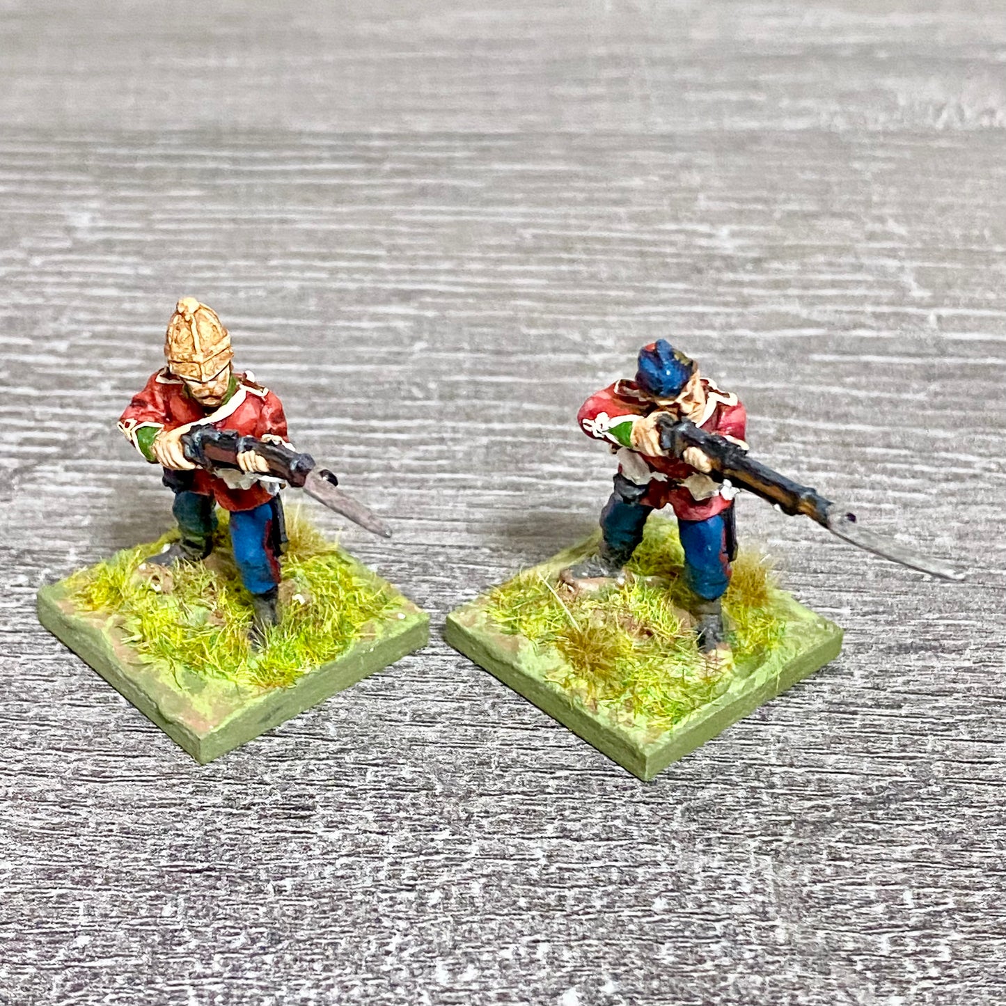 2x 28mm 24th Regiment Figures Painted Metal Perry Miniatures Zulu Wargames #23