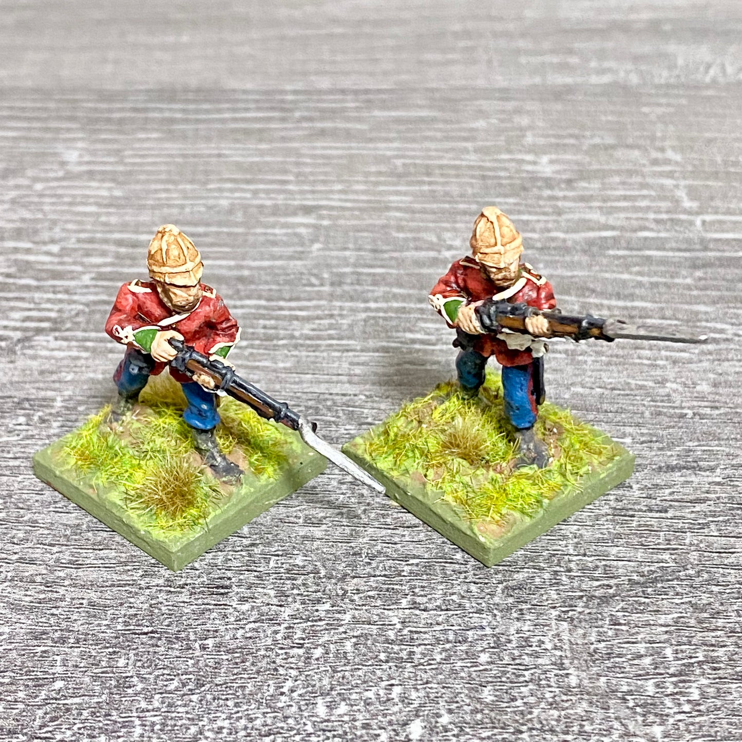 2x 28mm 24th Regiment Figures Painted Metal Perry Miniatures Zulu Wargames #26