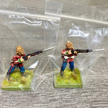 2x 28mm 24th Regiment Figures Painted Metal Perry Miniatures Zulu Wargames #30
