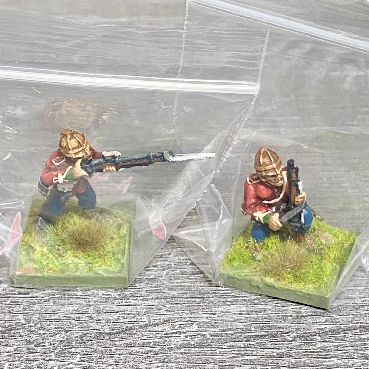 2x 28mm 24th Regiment Figures Painted Metal Perry Miniatures Zulu Wargames #31