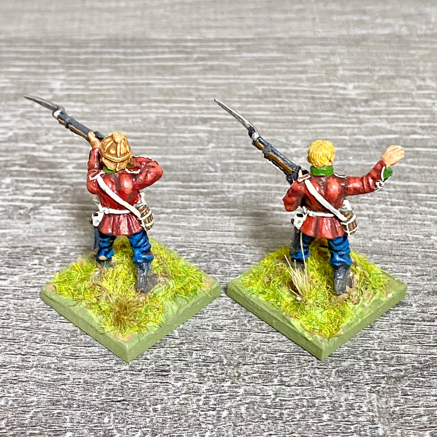 2x 28mm 24th Regiment Figures Painted Metal Perry Miniatures Zulu Wargames #33
