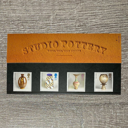 GB QEII 1987 Royal Mail Studio Pottery Mint Stamps Presentation Pack No. 184 MNH