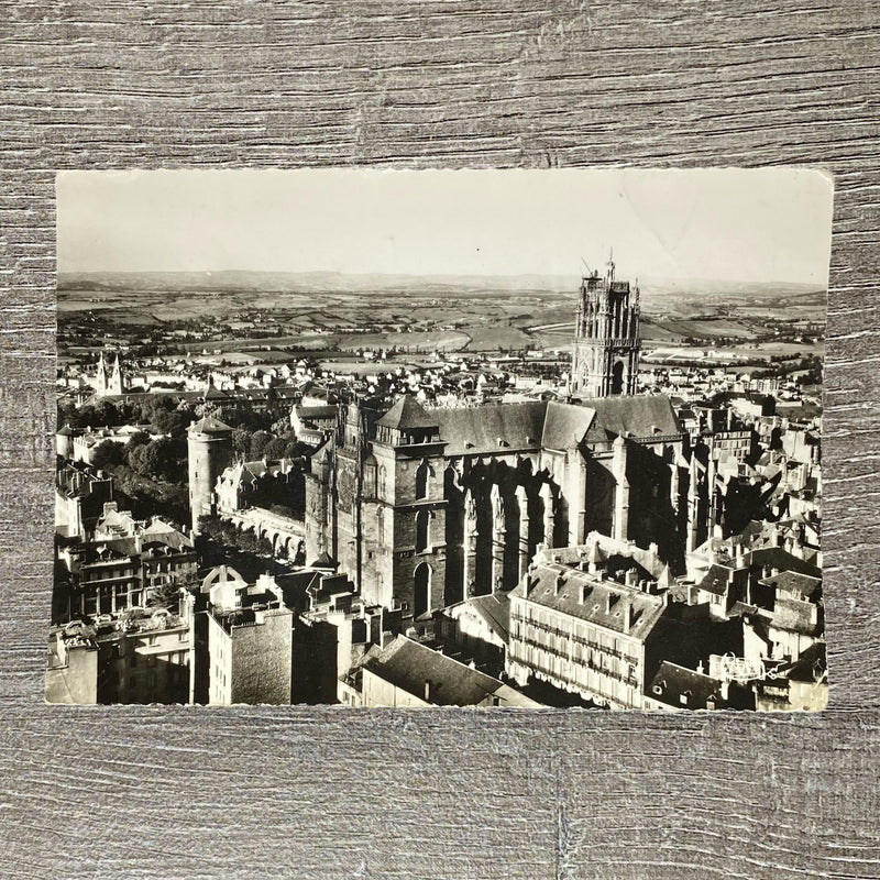 1966 Auxerre Cathedral Postcard Handwritten Message France To England 0.30 Franc