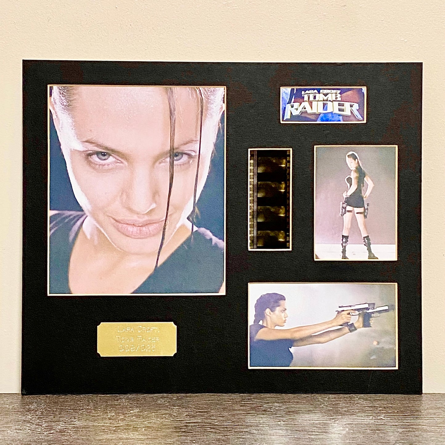 Tomb Raider Lara Croft Film Cell 009/025 Limited Edition Display Extremely Rare