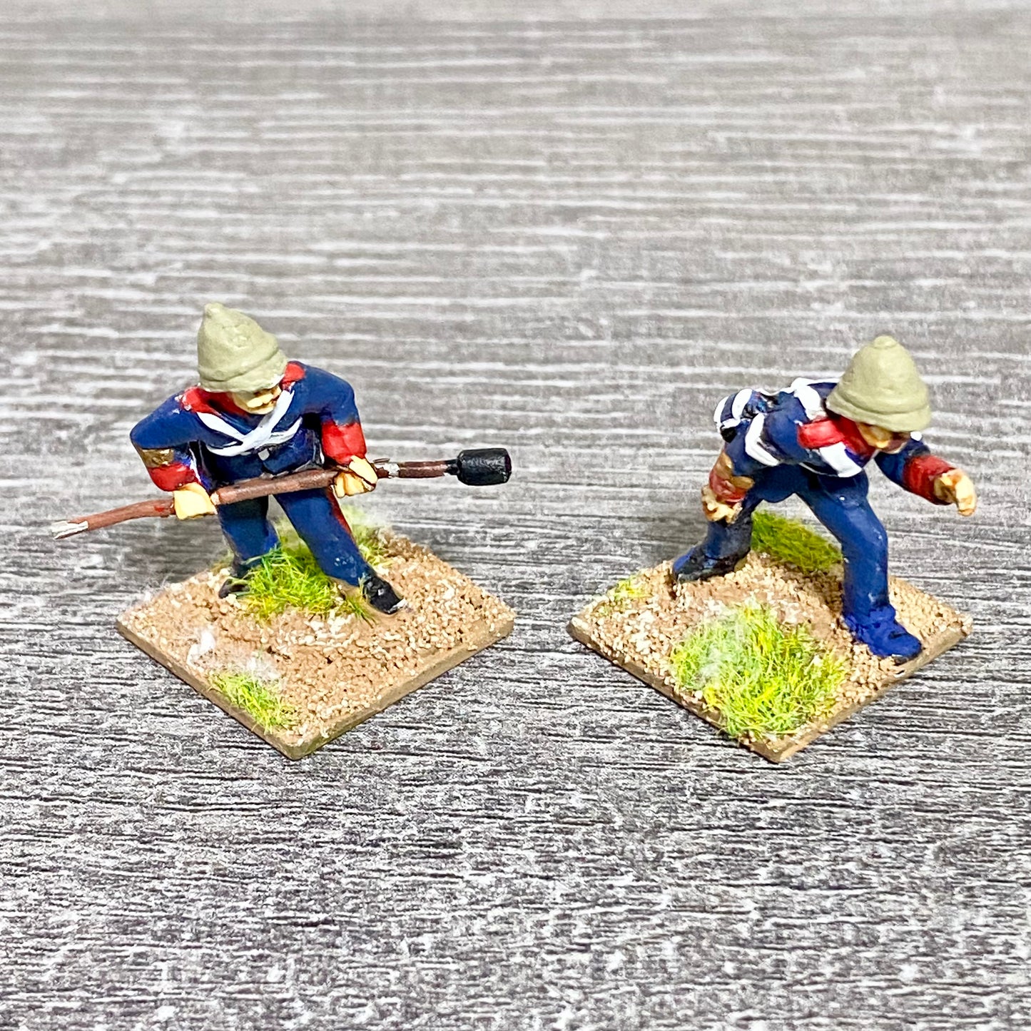 28mm British Artillerymen Painted Metal Miniatures Zulu 1879 War Games 2 Fig #22
