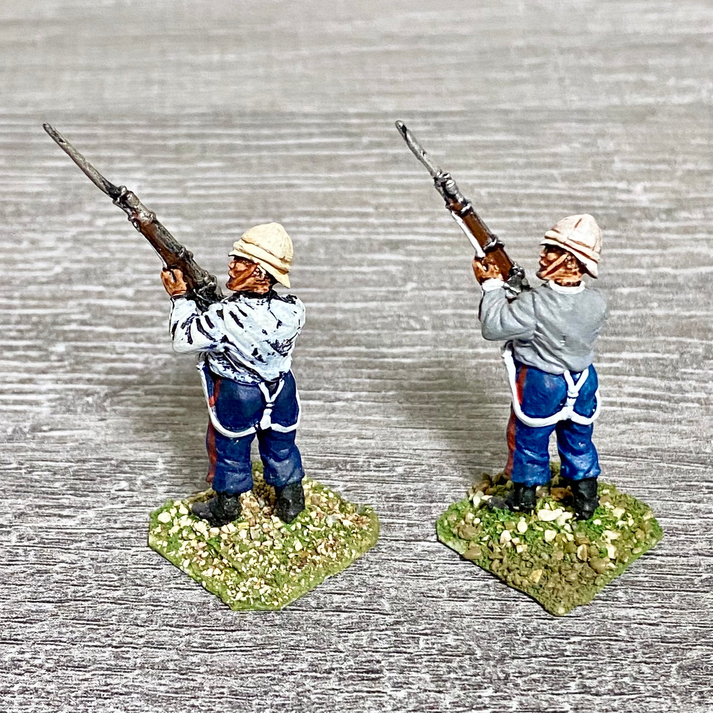28mm 24th Regiment Infantry Painted Metal Miniatures Zulu War Games 2 Figs #4
