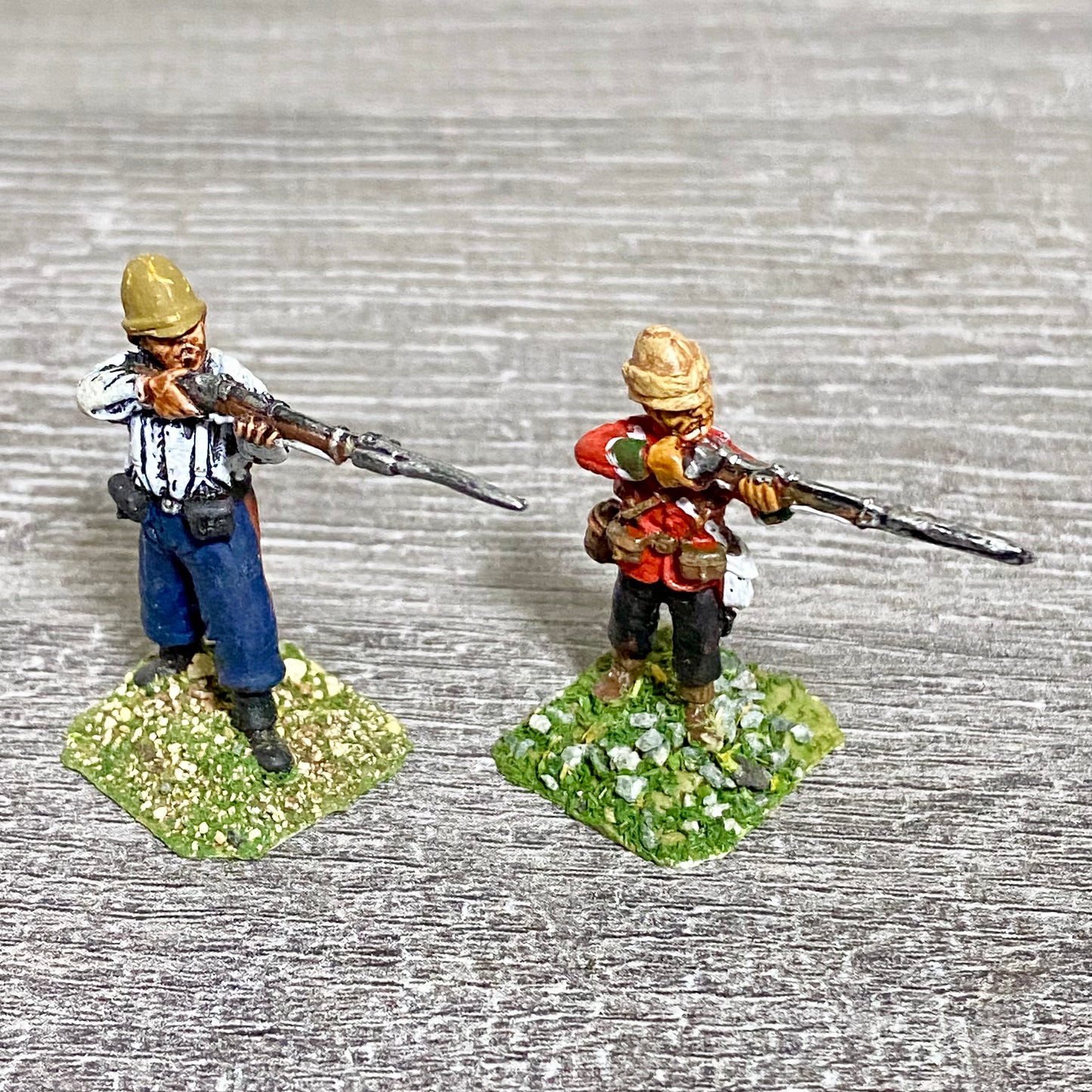 28mm 24th Regiment Infantry Painted Metal Miniatures Zulu War Games 2 Figs #6