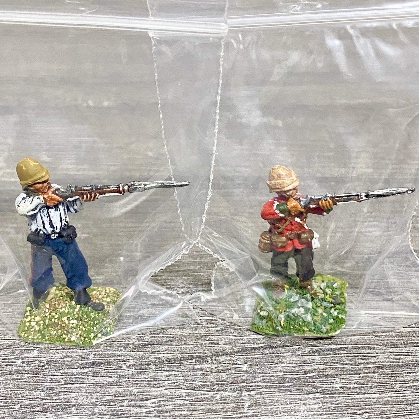 28mm 24th Regiment Infantry Painted Metal Miniatures Zulu War Games 2 Figs #6