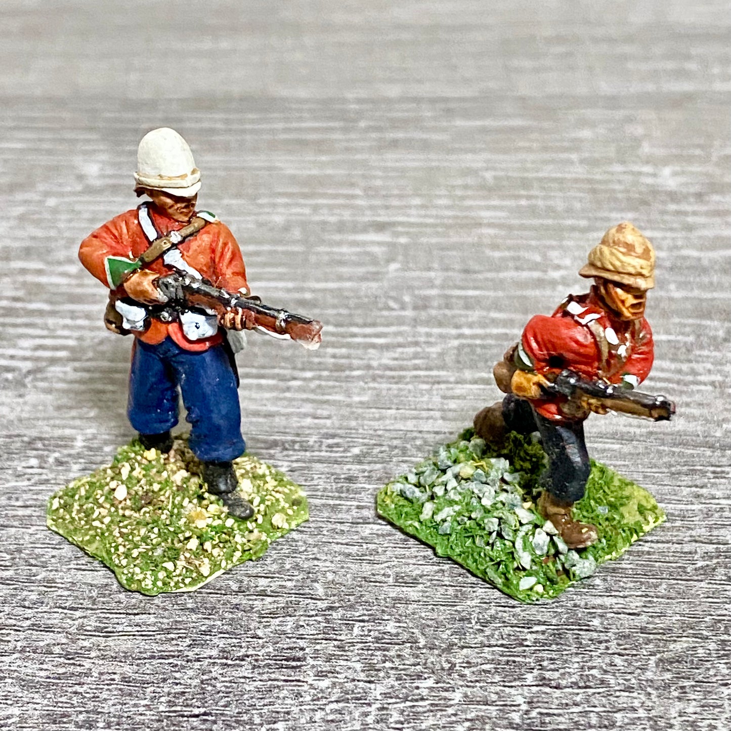 28mm 24th Regiment Infantry Painted Metal Miniatures Zulu War Games 2 Figs #8