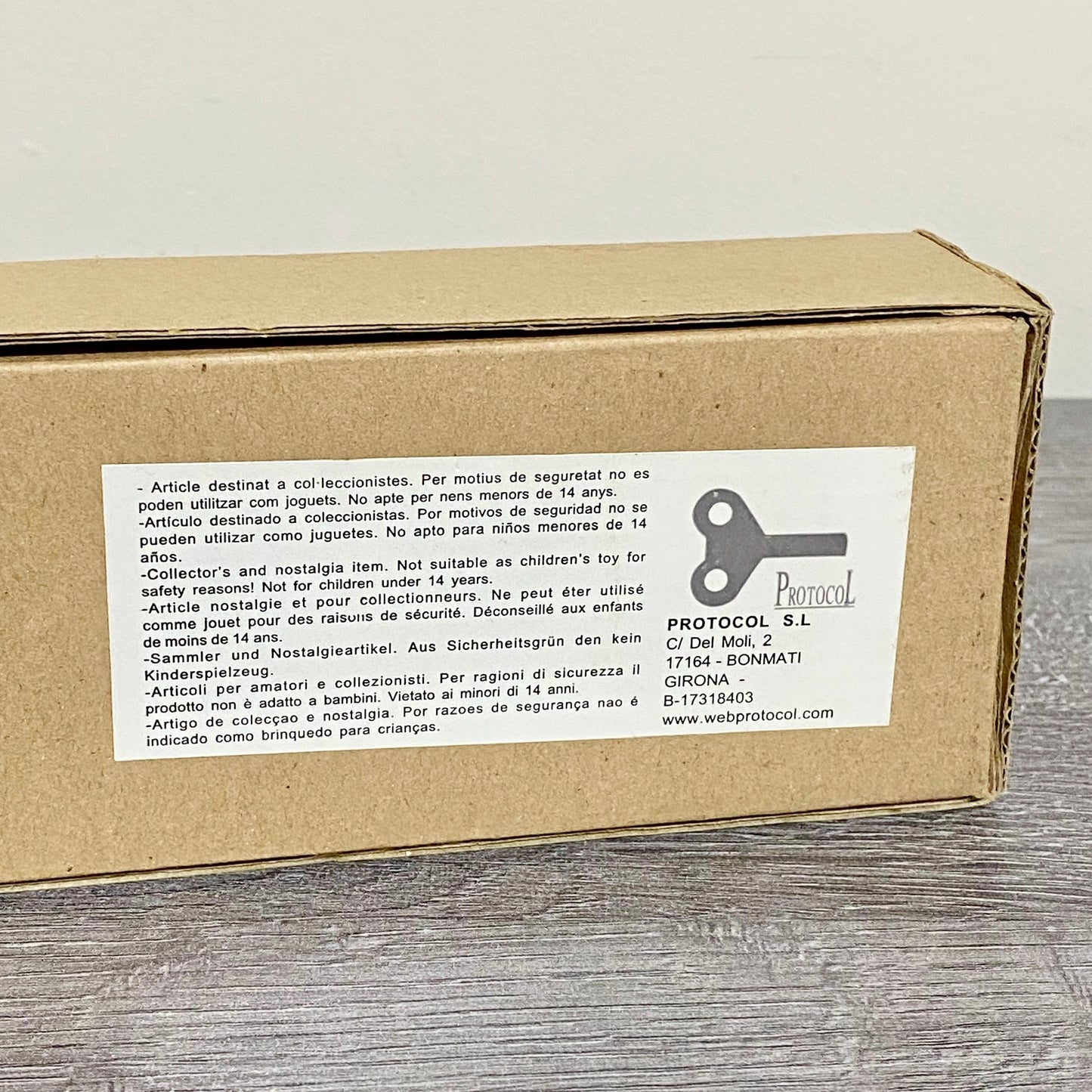 Tinplate Windup Train Decorative Retro Style Model Collectible With Key & Box