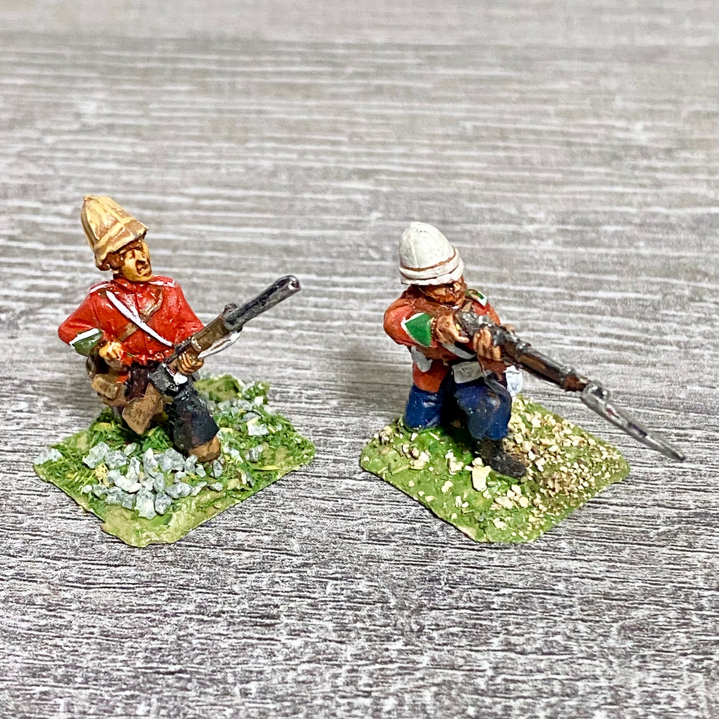 28mm 24th Regiment Infantry Painted Metal Miniatures Zulu War Games 2 Figs #10