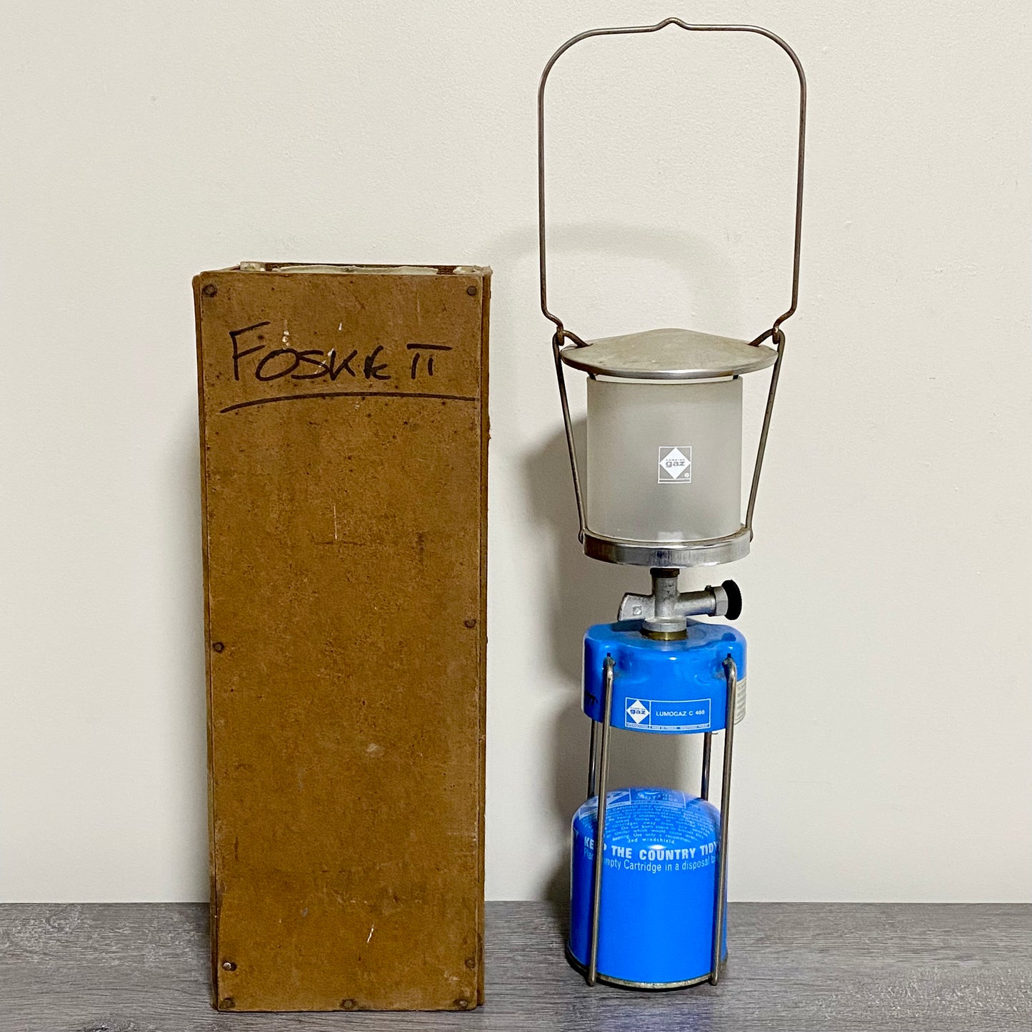 Vintage Campingaz C400 Gas Lantern Light Lamp & Spare Canister With Storage Box