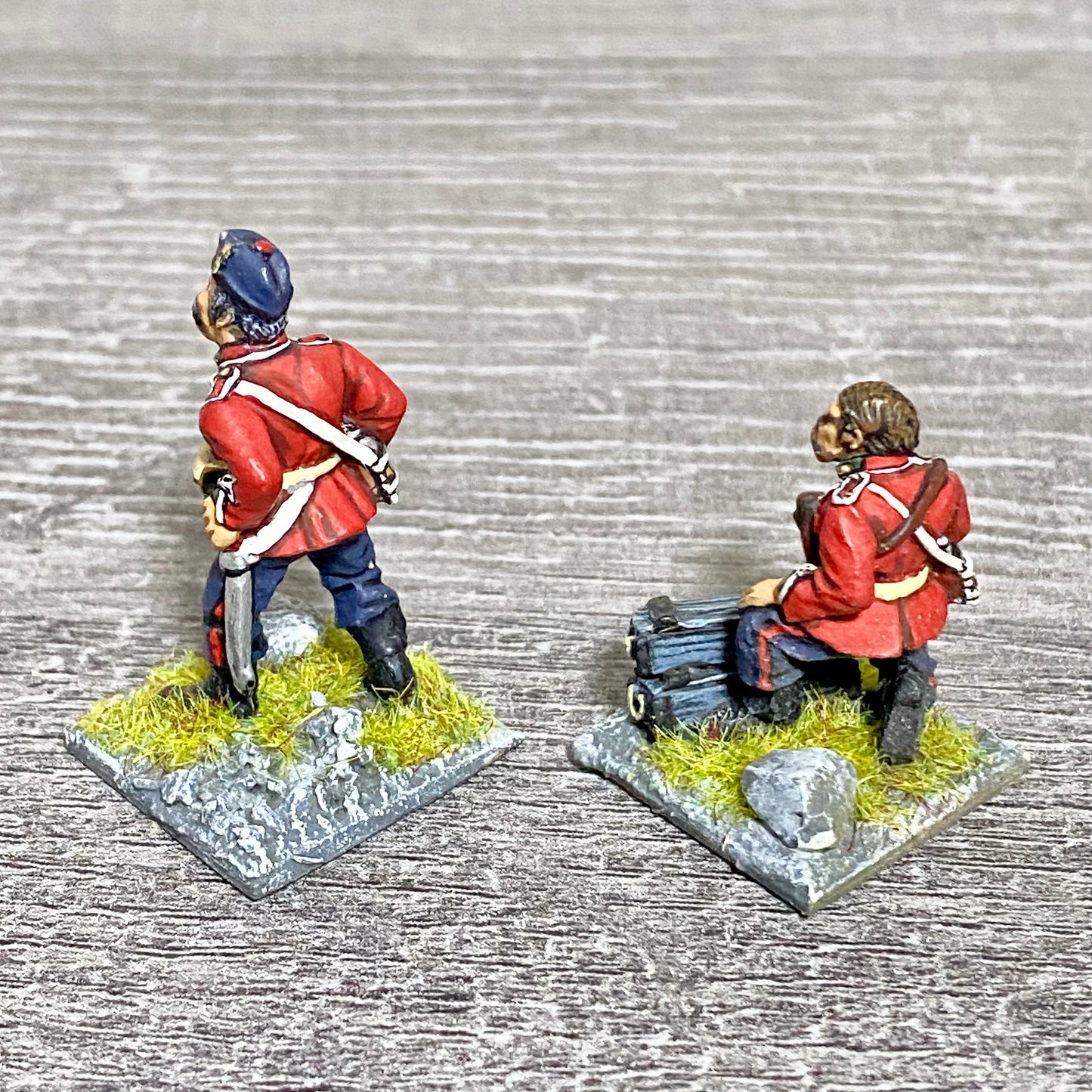 28mm 24th Regiment Infantry Painted Metal Miniatures Zulu War Games 2 Figs #13