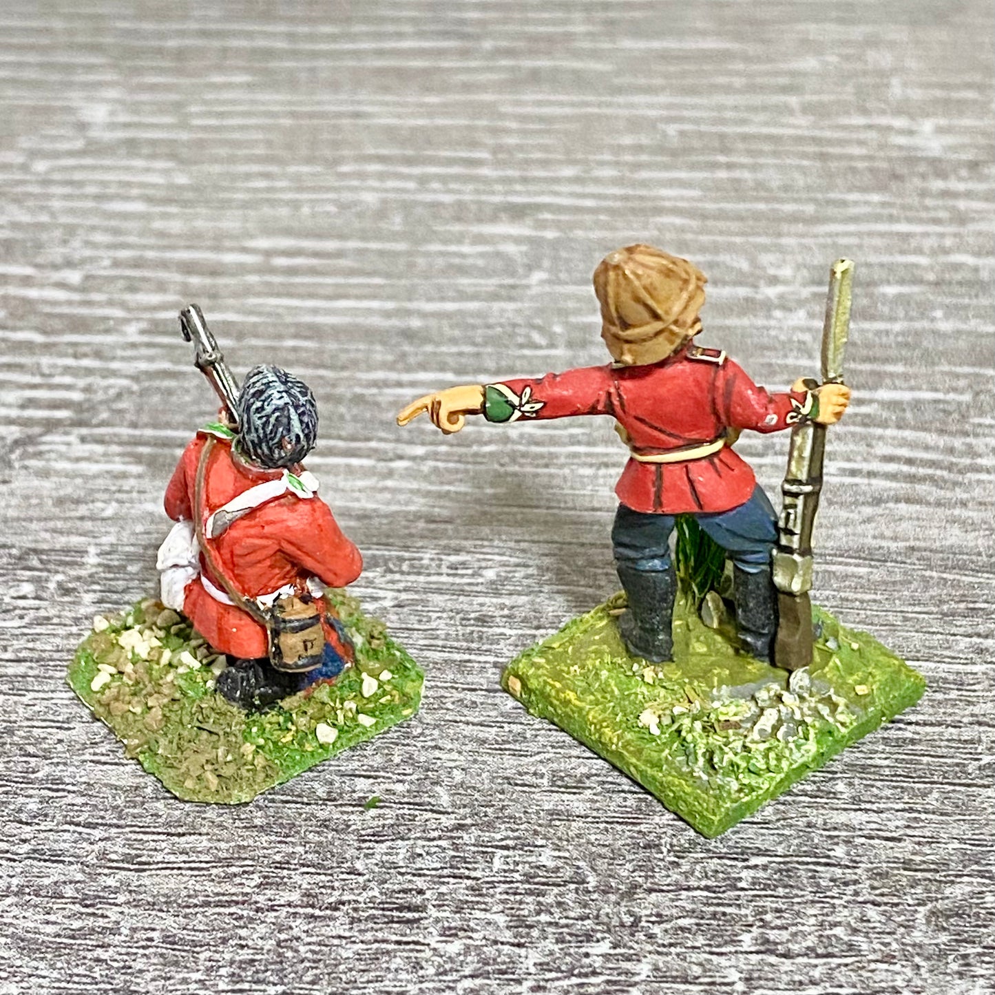 28mm 24th Regiment Infantry Painted Metal Miniatures Zulu War Games 2 Figs #12