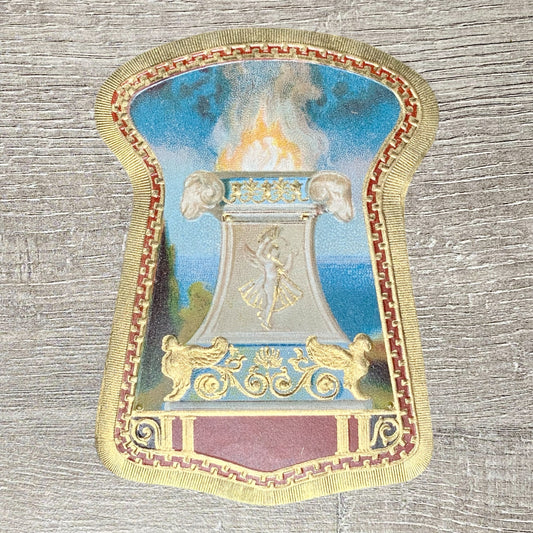 Early 20th Century Decorative Emblem Cigars Tobacco Cigar Box Paper Label Gold
