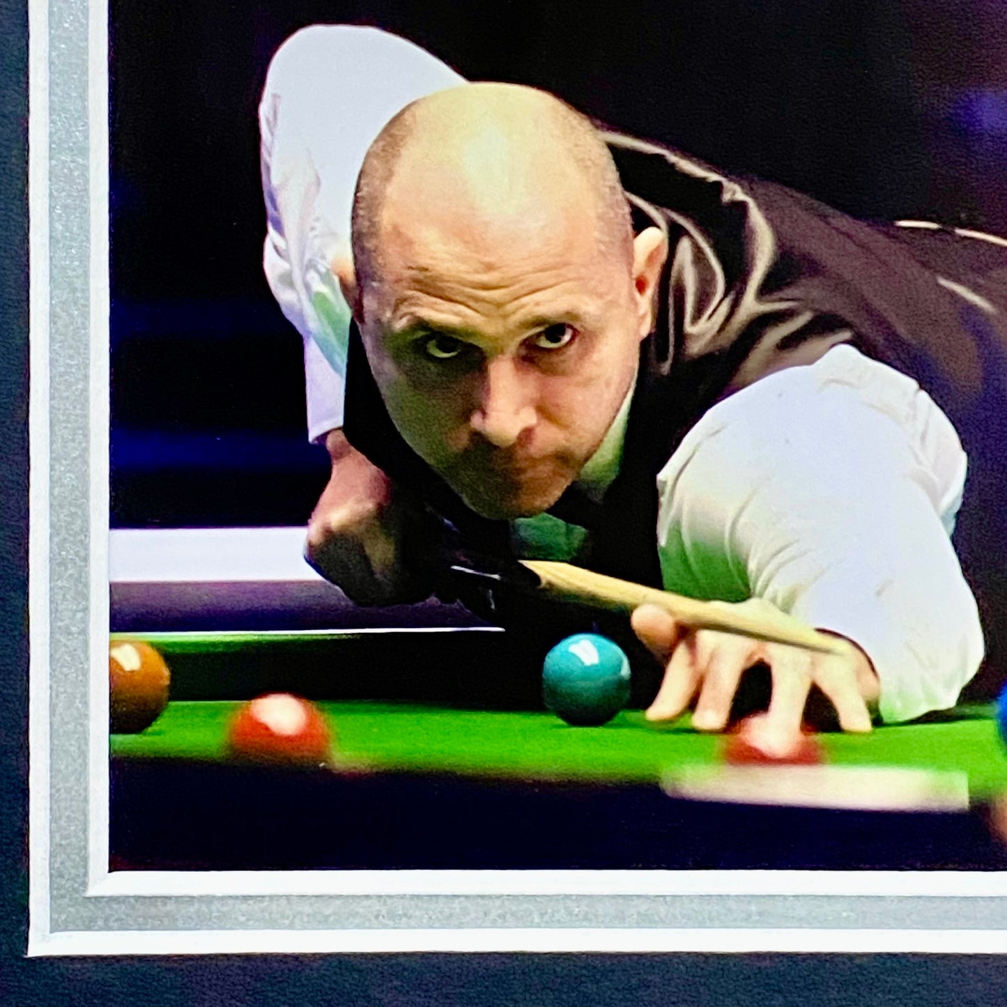 Mark Selby & Joe Perry Professional Snooker Players Signed Mounted Display Rare