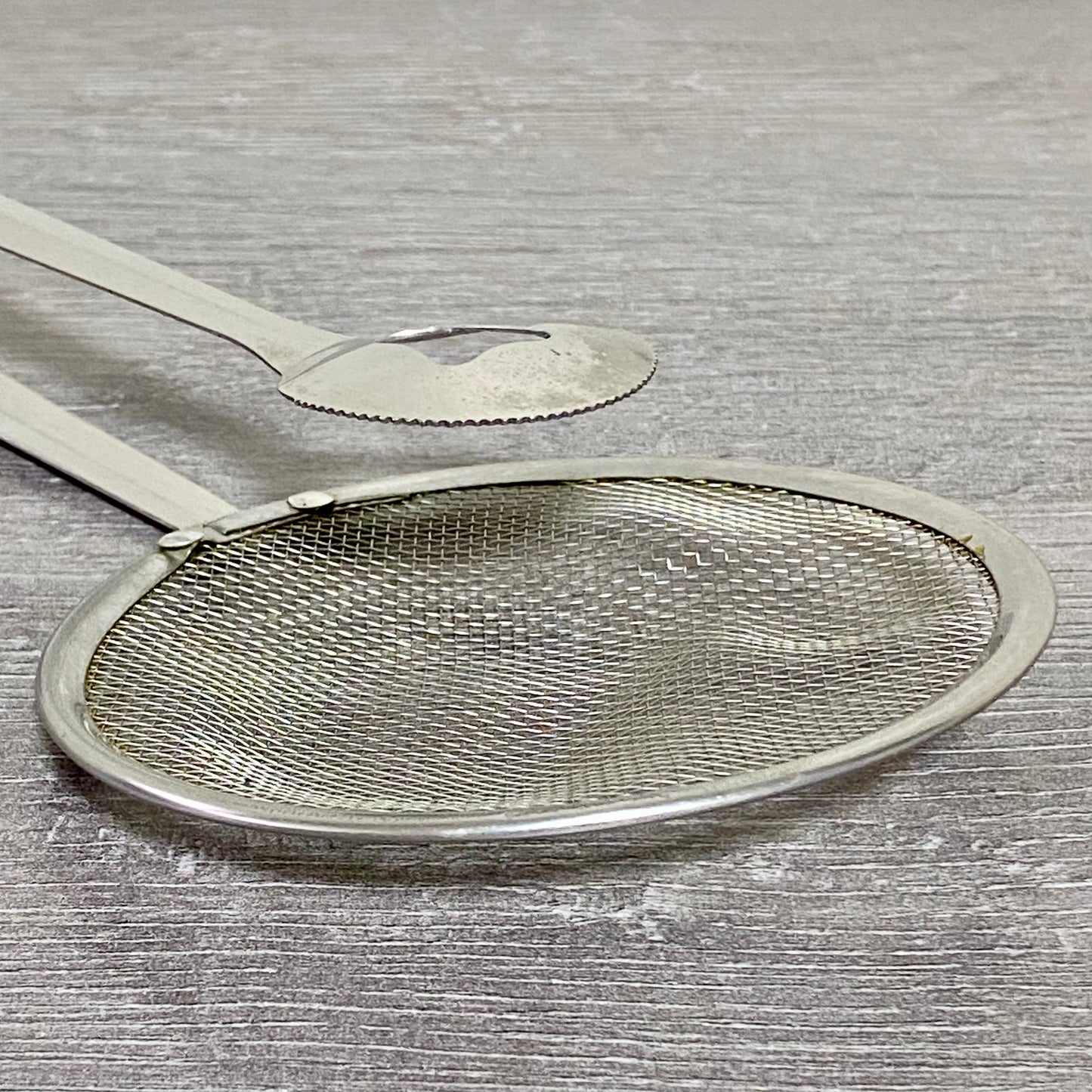 Multi Functional Food Filter Spoon With Clip Oil Frying Mesh Tongs Strainer Tool