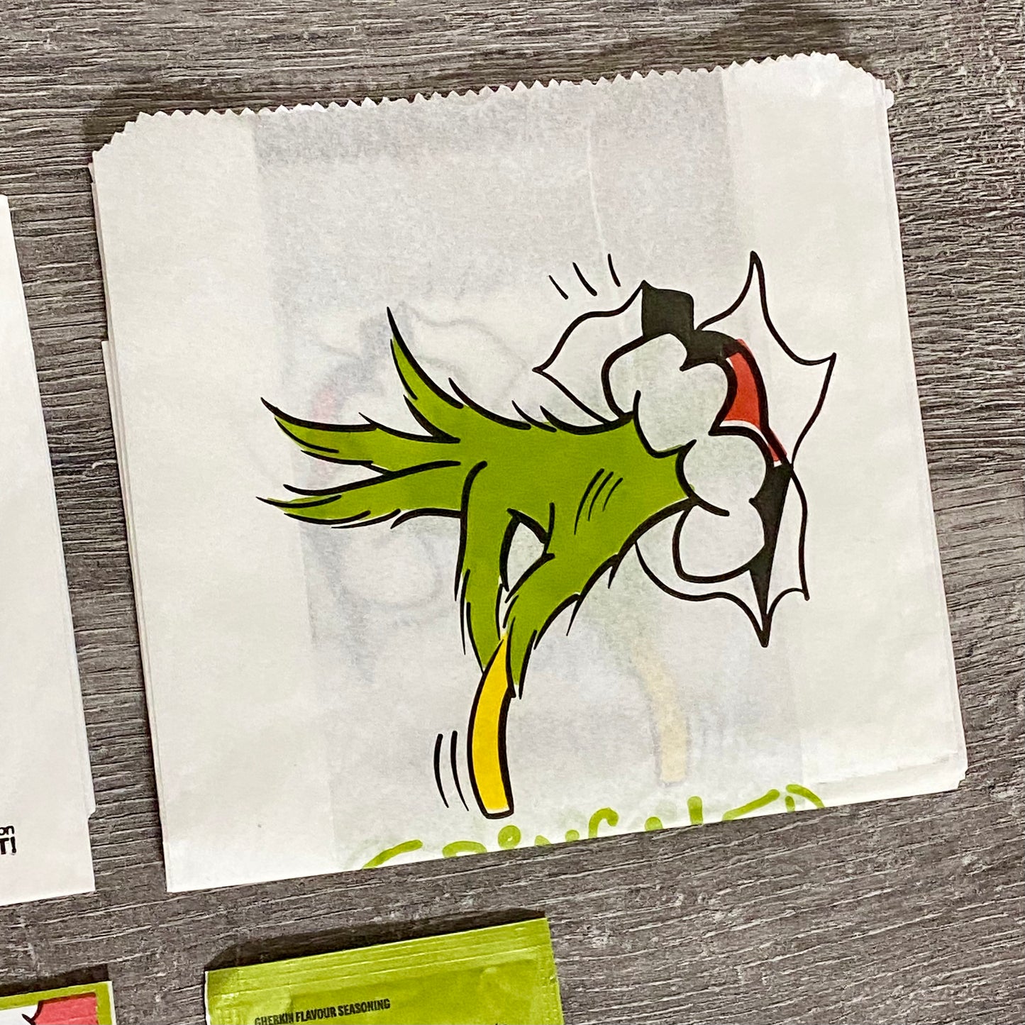 2x McDonald’s Grinch Salt & Shake McShaker Fries Bag Gherkin Flavoured Seasoning