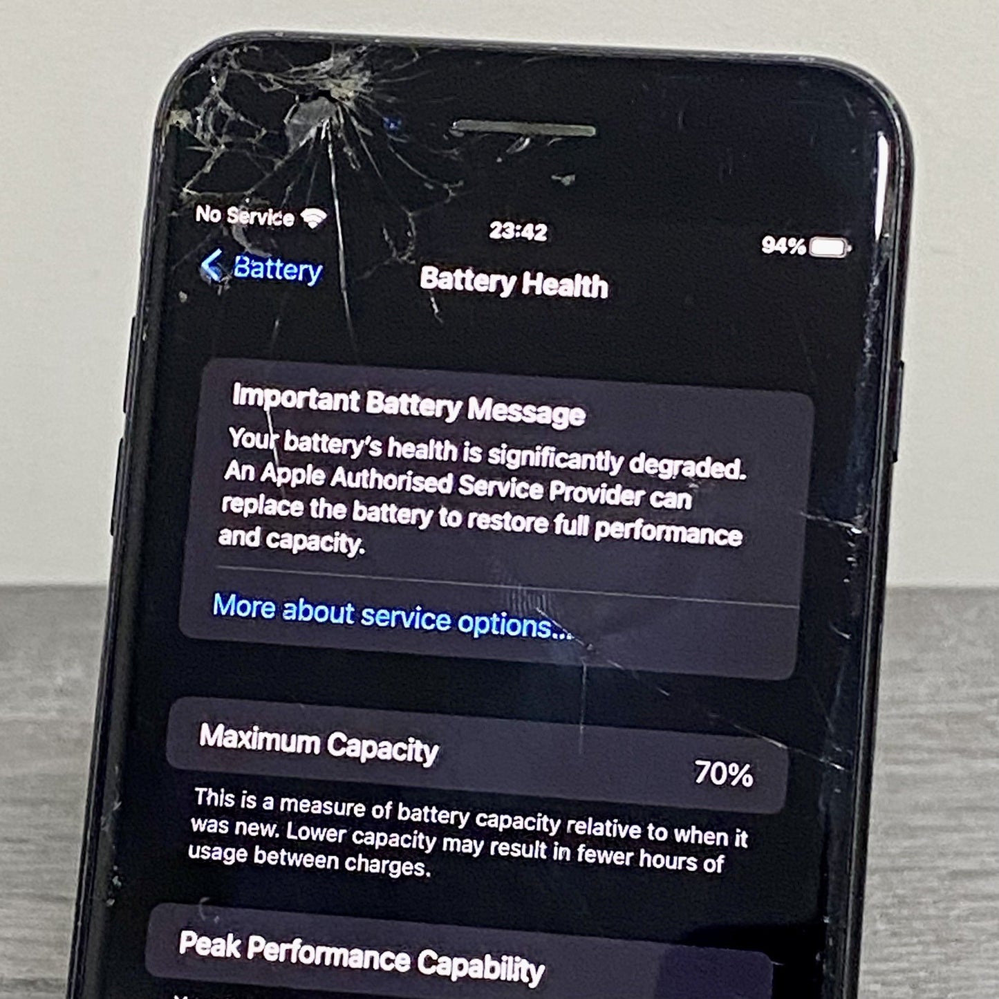 iPhone 7 Plus 128GB Matte Black Unlocked Fully Working Order - Cracked Screen