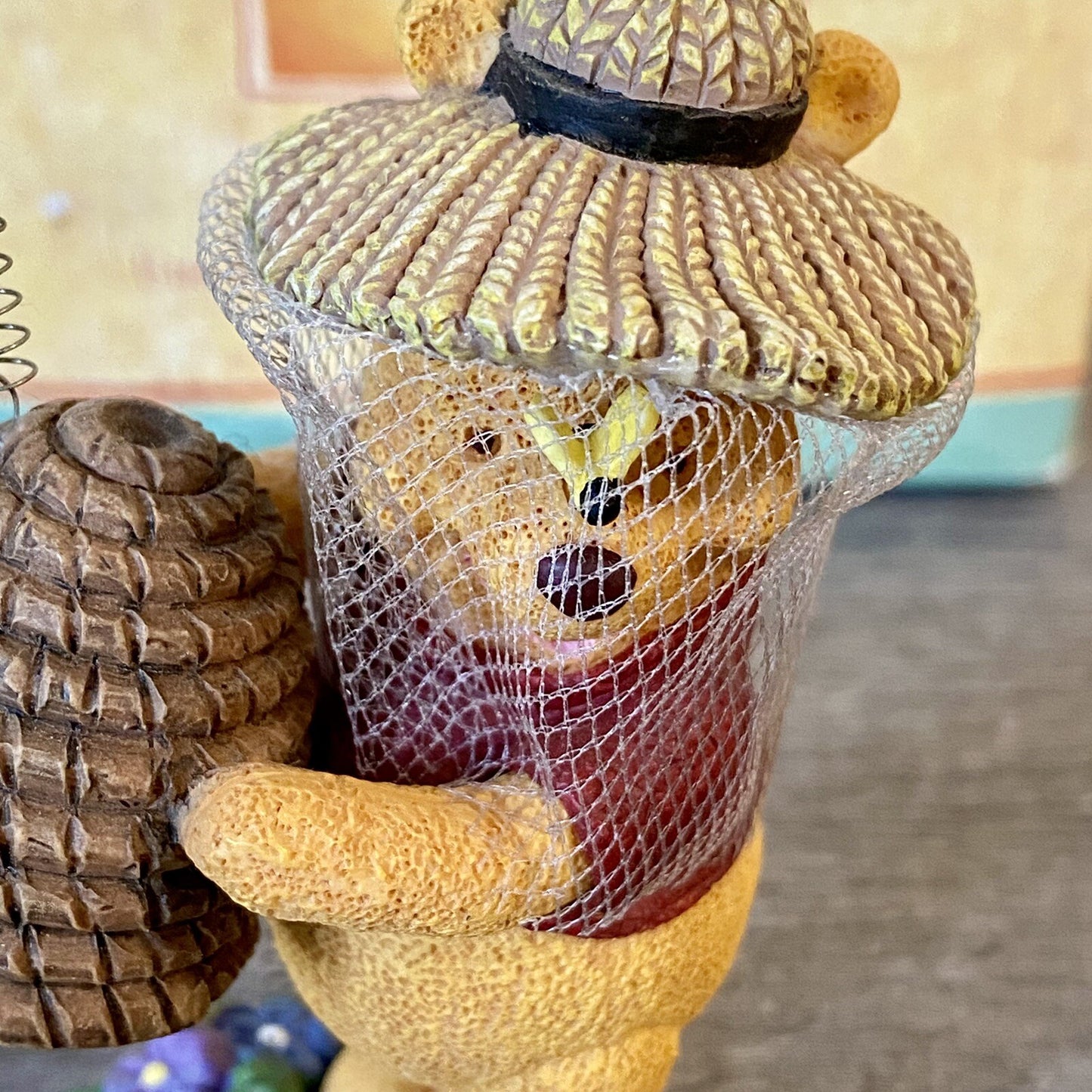 Simply Pooh Figurine Hive Fig Isn’t It Funny How A Bear Likes Hunny Disney Rare