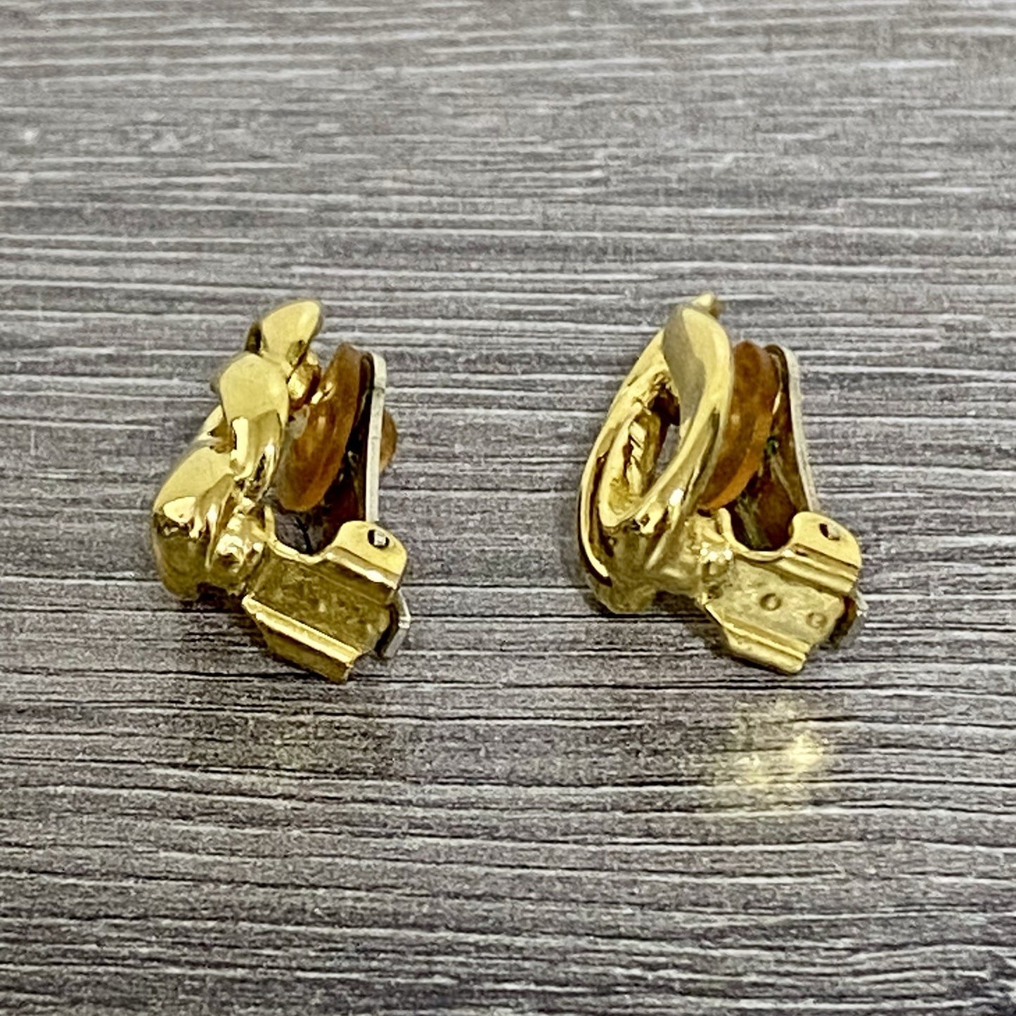 Vintage Gold Tone Clip On Earrings 80s 90s Loop Ladies Costume Jewellery Pair