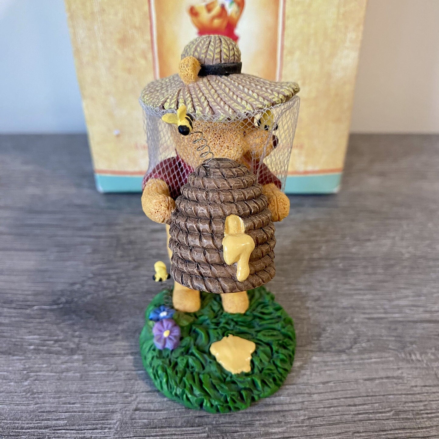 Simply Pooh Figurine Hive Fig Isn’t It Funny How A Bear Likes Hunny Disney Rare
