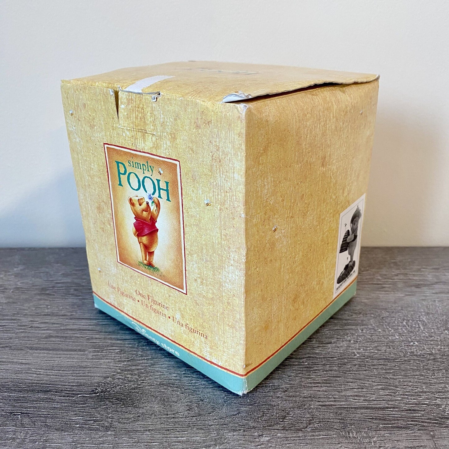 Simply Pooh Figurine Hive Fig Isn’t It Funny How A Bear Likes Hunny Disney Rare