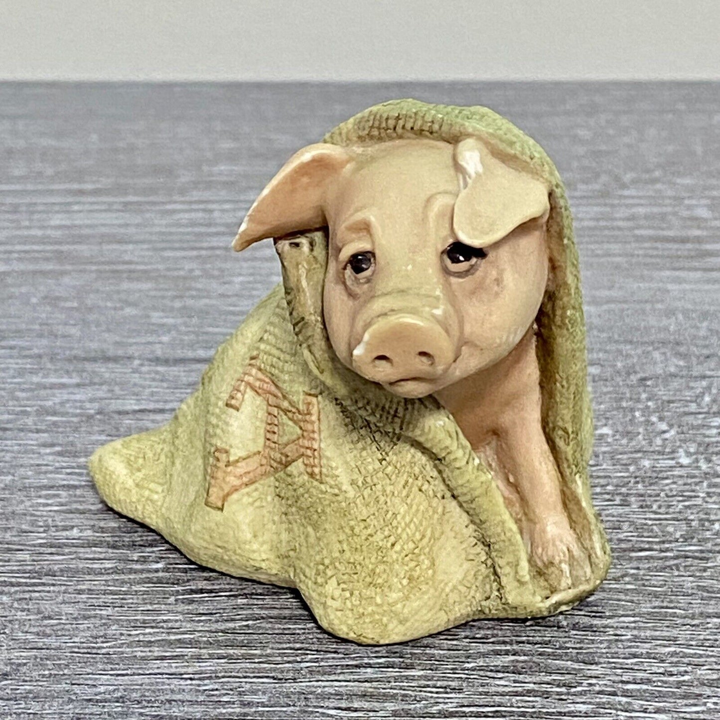 Border Fine Arts Pig Saxa Sack by Anne Butler Scotland 1990 Collectible Figurine