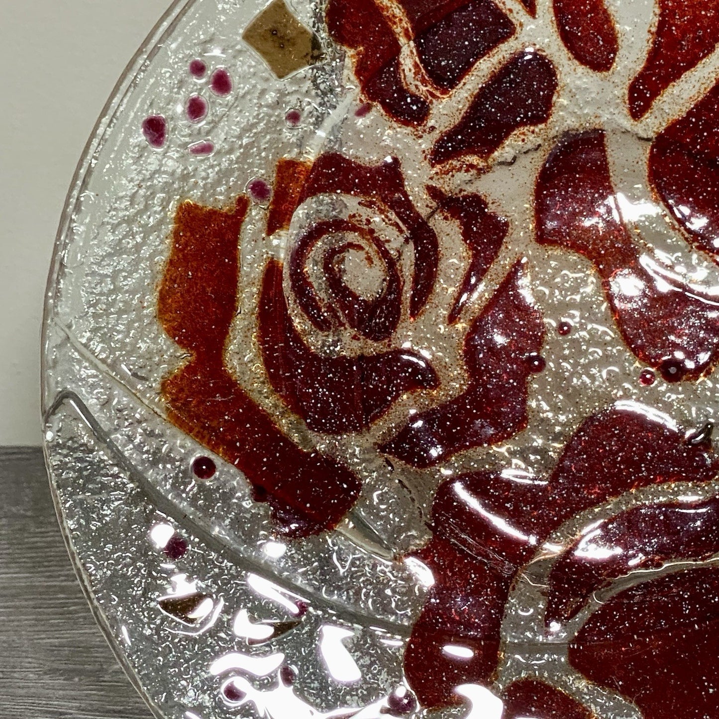 Studio Art Deco Glass Round Plate Bowl Dish Abstract Floral Rose Red Clear Rare