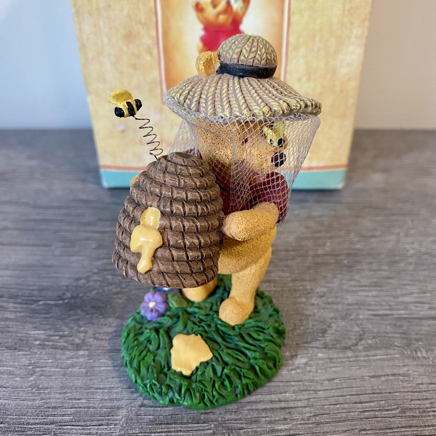 Simply Pooh Figurine Hive Fig Isn’t It Funny How A Bear Likes Hunny Disney Rare