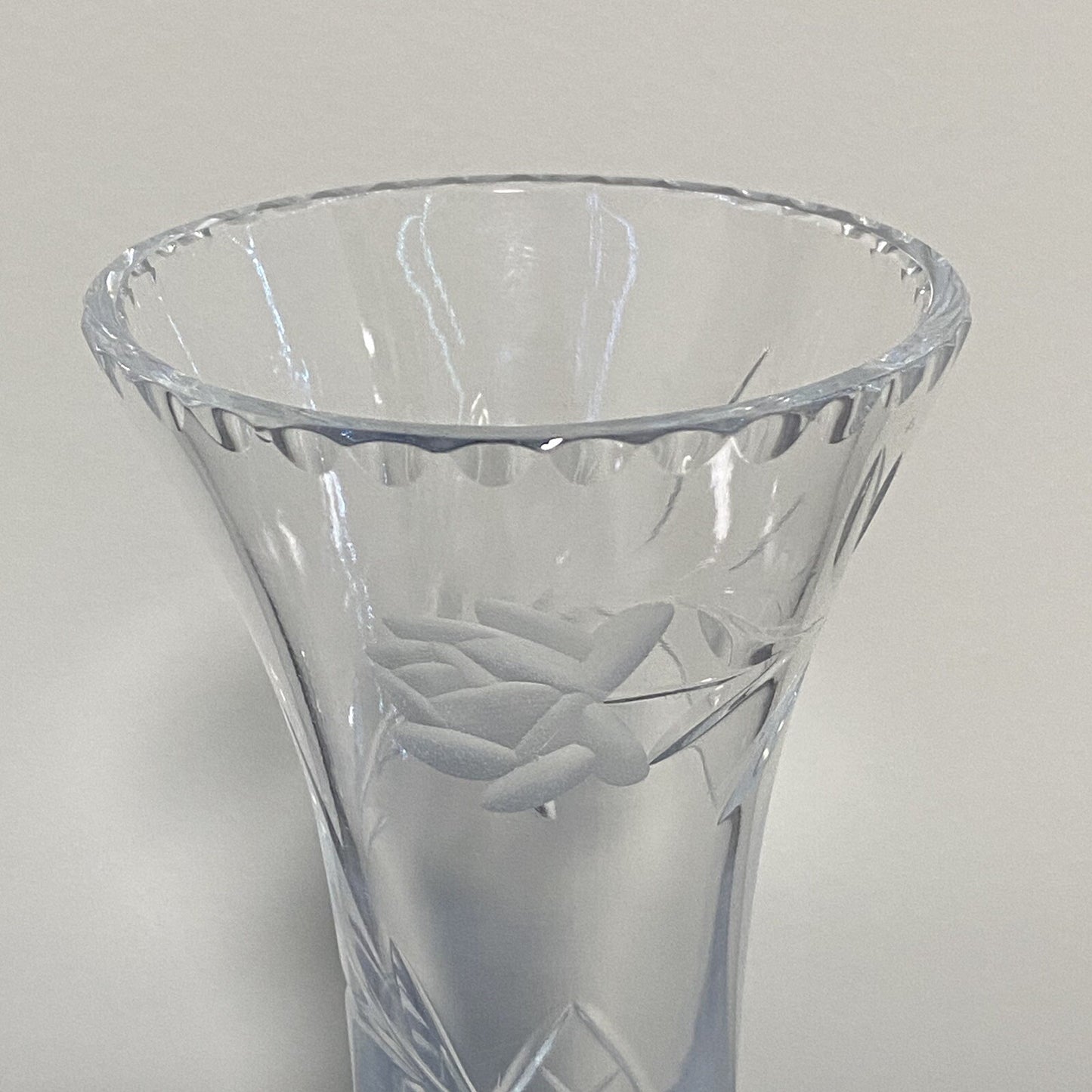 Vintage Crystal Cut Glass Clear Round Floral Art Deco Flared Fluted Flower Vase
